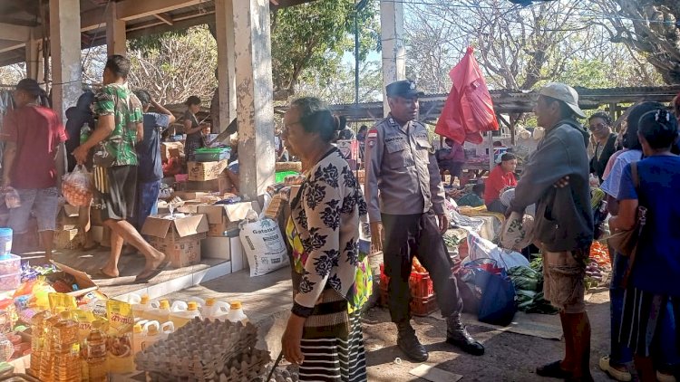 Patroli Preventif Personel Polsek RBD Jamin Keamanan Warga