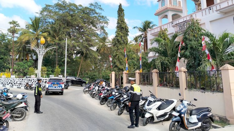 Satuan Lalu Lintas Polres Rote Ndao Lakukan Pengamanan Untuk Kamseltibcarlantas
