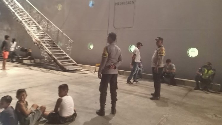 Patroli Malam Polsek Lobalain, Upaya Untuk Cegah Gangguan Kamtibmas