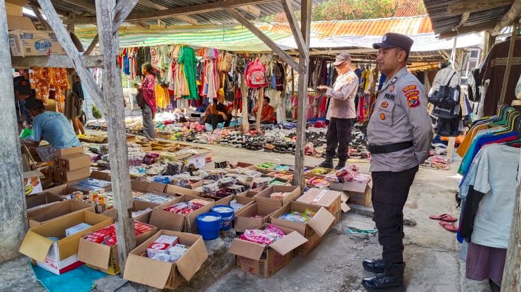 Personel Polsubsektor Suelain Lakukan Patroli dan Pengamanan Pada Pasar Kuli