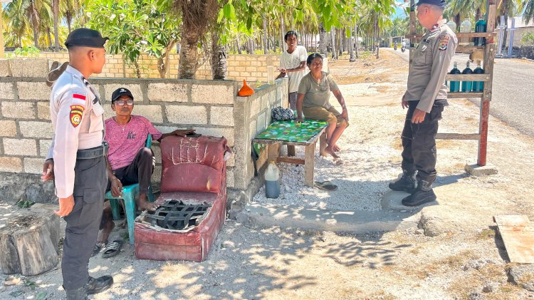 Patroli Dialogis Polsek Rote Barat  Upaya Membangun Keamanan dan Ketertiban Bersama