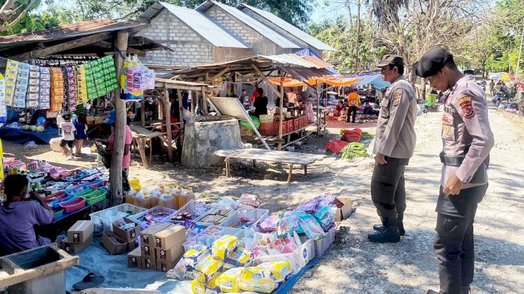 Polsek RBD Tingkatkan Kegiatan Patroli Untuk Jamin Keamanan Masyarakat Pada Pasar Sakubatun
