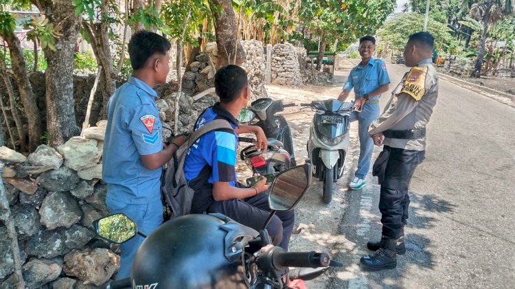 Tingkatkan Keamanan, Personel Polsek RBL Masif Lakukan Patroli Dialogis