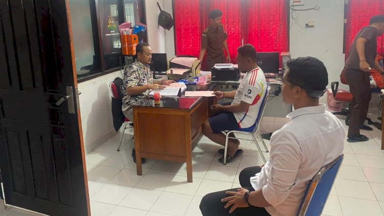 Setelah Dinyatakan Lengkap, Tersangka Penipuan dan Penggelapan Diserahkan Ke JPU