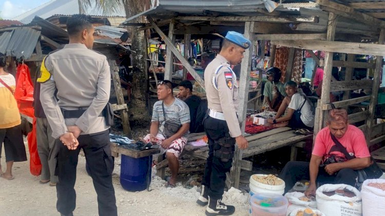 Pastikan Kenyamanan Masyarakat di Pasar Busalangga, Personel Polsek RBL Lakukan Patroli Dialogis
