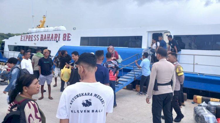 Jamin Keamanan Penumpang, Polsek Lobalain Tingkatkan Pengawasan Diarea Pelabuhan Baa