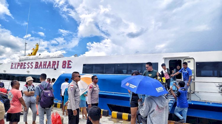 Polsek Lobalain Tingkatkan Pengawasan Pada Pelabuhan Baa