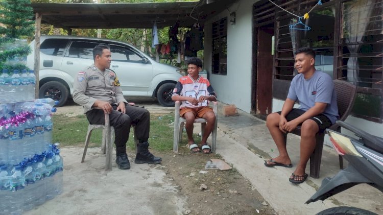 Bhabinkamtibmas Polsek Rote Barat Daya Tingkatkan Kegiatan Preemtif Jaga Kenyamanan Masyarakat