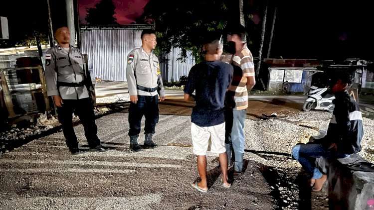 Polsek Rote Barat Laut Gelar Patroli Malam, Ciptakan Keamanan Masyarakat