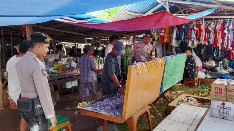 Polsek Rote Selatan Gelar Pengamanan di Pasar Oele, Pastikan Kenyamanan Masyarakat