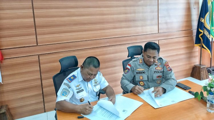 Kapolres Rote Ndao  Teken MoU Pengamanan Obvit Bandara D.C Saudale