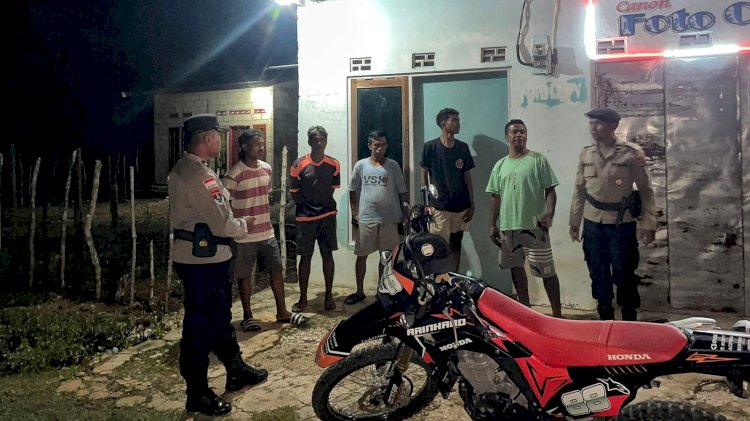 Patroli Malam Polsek Rote Tengah Upaya Untuk Jaga Kamtibmas Tetap Kondusif