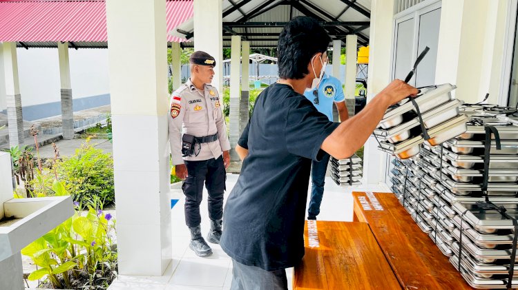 Polsek Rote Barat Lakukan Monitoring Distribusi MBG Bagi Siswa