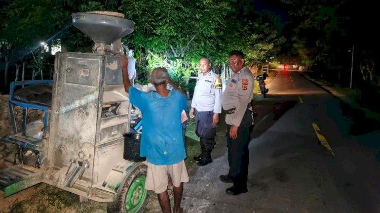 Polsek Rote Tengah Gelar Patroli Pencegahan Potensi  Premanisme
