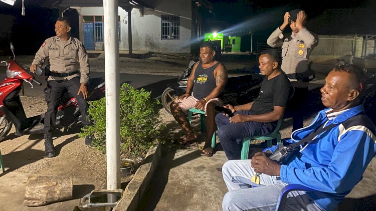 Patroli Ronda Presisi Polsek Rote Tengah, Jaga Kemitraan dan Pastikan Kamtibmas Tetap Kondusif