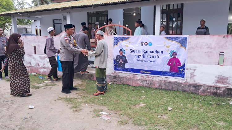 Safari Ramadhan Kapolres Rote Ndao di Mesjid Nurul Bahar Oeseli