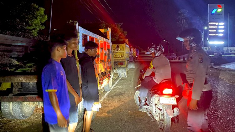 Patroli Malam Polsek Rote Barat Jaga Kamtibmas Tetap Kondusif