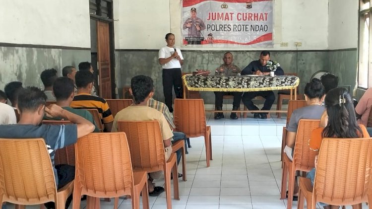 Dengar Asprirasi Warga, Polres Rote Ndao Gelar Jumat Curhat di Sedeoen