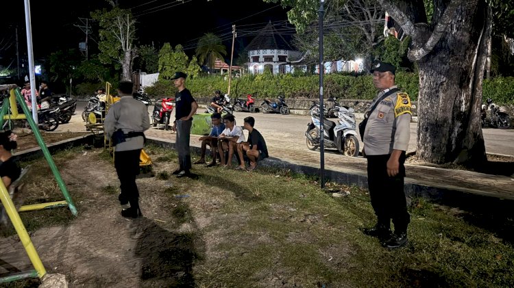 Cegah Kriminalitas, Personel Polsek Lobalain Lakukan Patroli Diarea Pameran Expo UMKM 2026