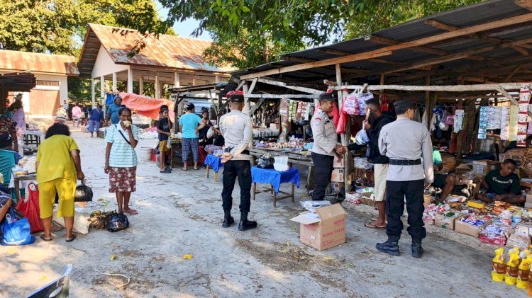 Polsek Rote Tengah Lakukan Pengamanan di Pasar Ufalen