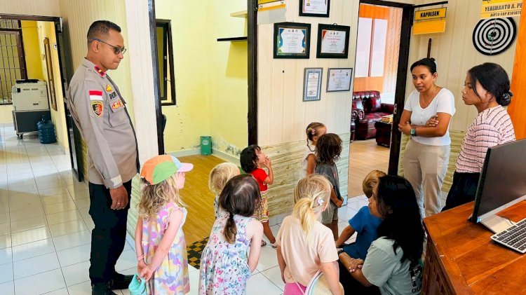 Polsek Rote Barat Dikunjungi Siswa Imagine Learning Center, Bentuk Transformasi Polri Yang Humanis