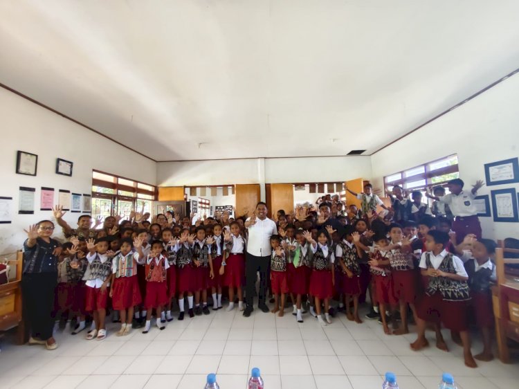 Cegah Bullying Sejak Dini, Siswa SD Inpres Busalangga Diberi Edukasi Bahaya Perundungan