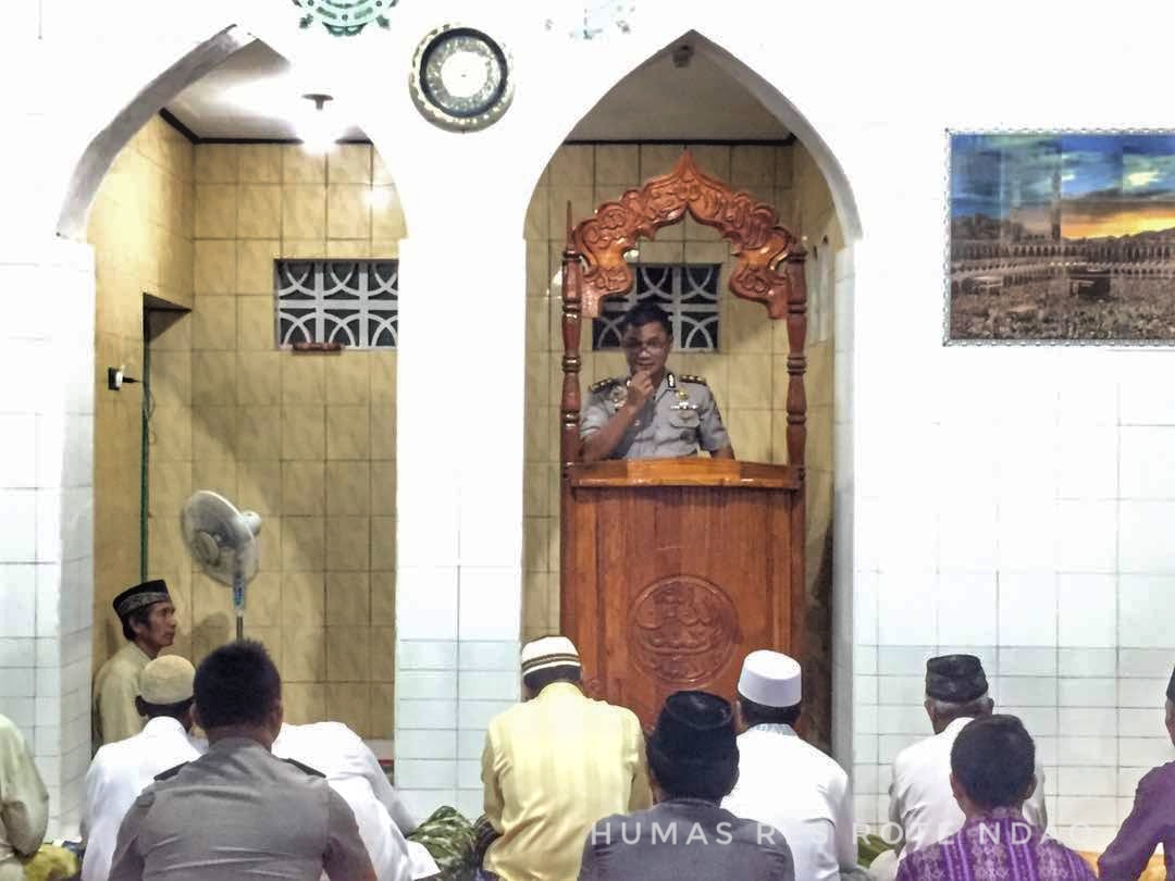 Lanjutkan Safari Ramadhan, Kapolres kunjungi Mesjid Oelaba