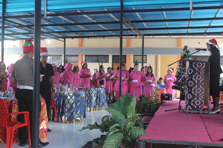 Sukacita Natal bersama keluarga besar Polres Rote Ndao dan Bhayangkari Cabang Rote Ndao